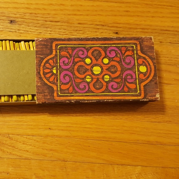 Retro Vintage Decorative Two Sided Box of Matches - Picture 3 of 7